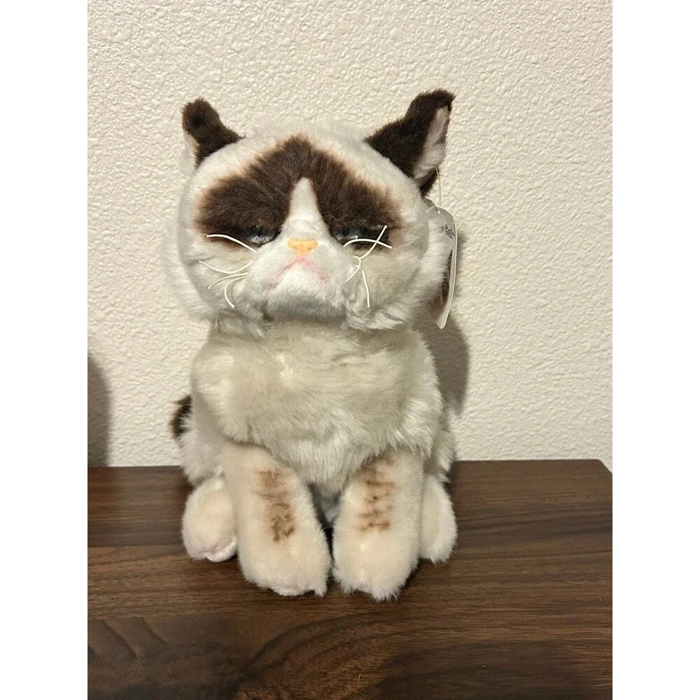 Grumpy cat plush - Picture 2 of 6